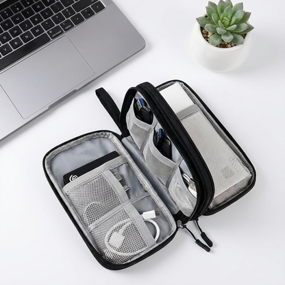 CableClean Pro kabelorganizer flatlay open met kabels netjes opgeborgen